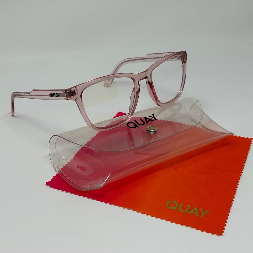 Quay Hardwire crystal pink frame blue light glasses